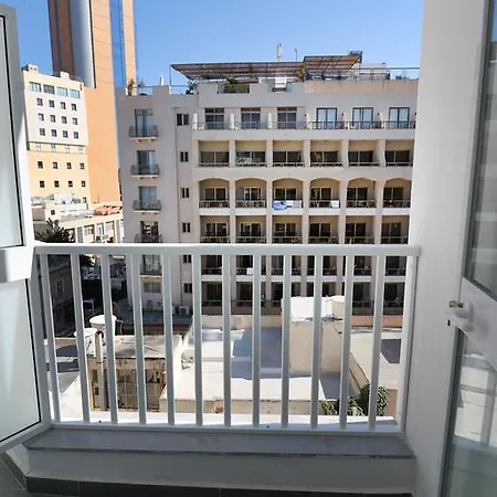 Guest house Luma Saint Julian's