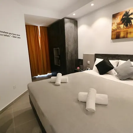 Luma 3* St. Julian's